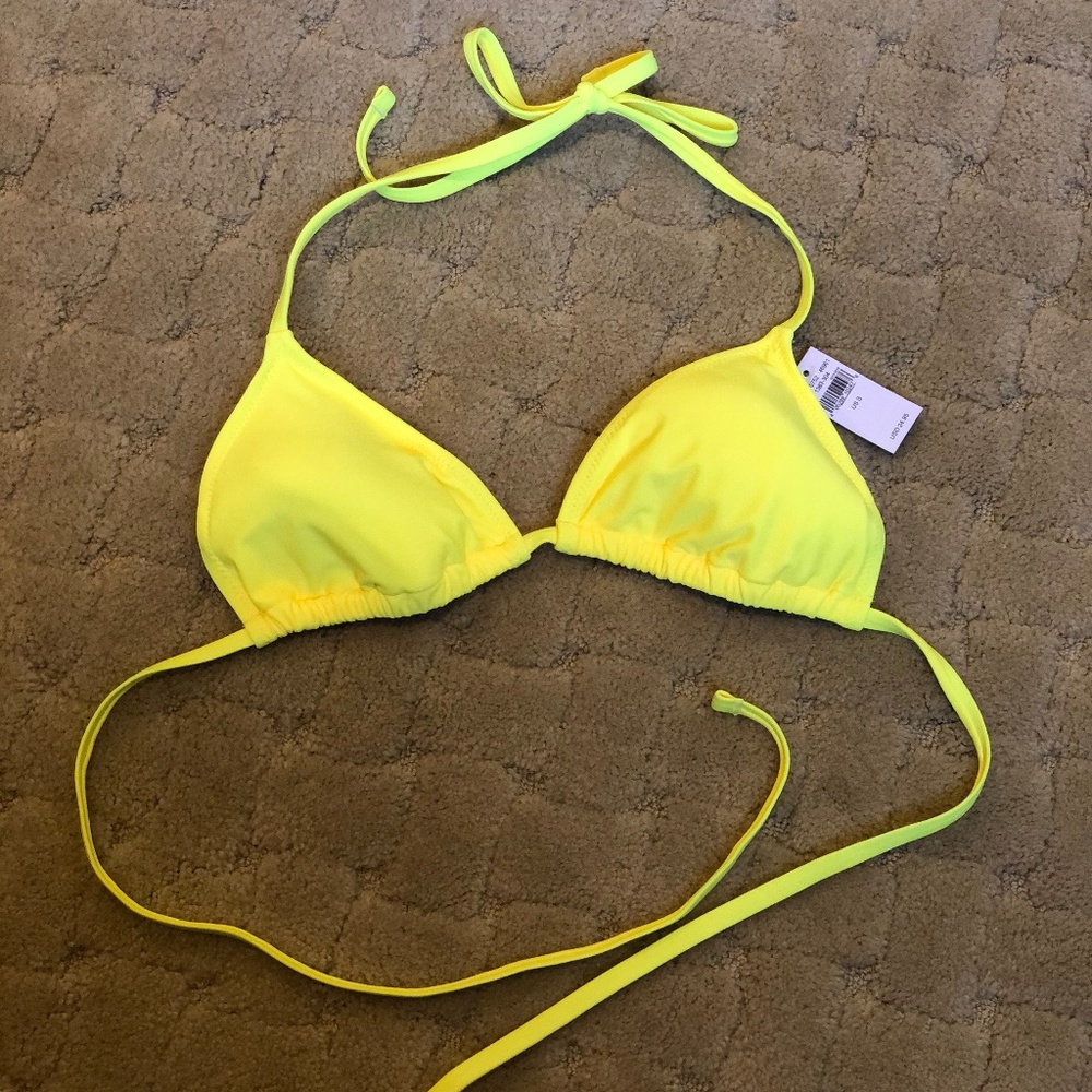 AERI NWT Triangle Bikini Top